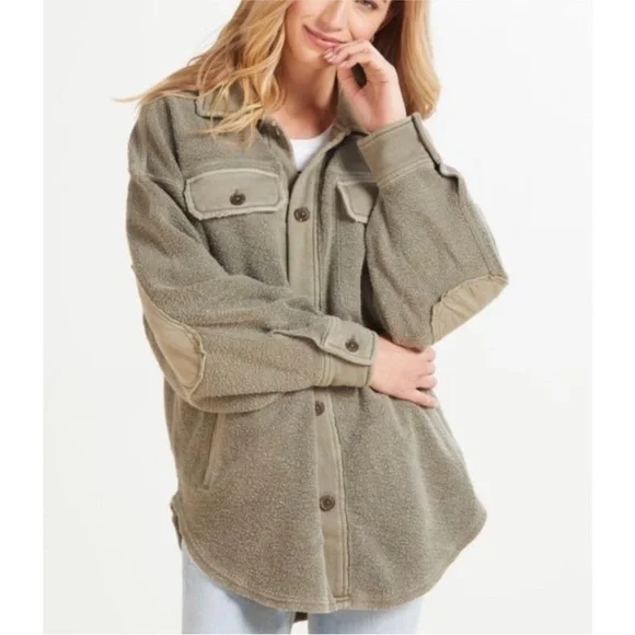 Free People Ruby Oversized Shirt Jacket in Olive Sz S - Picture 11 of 12